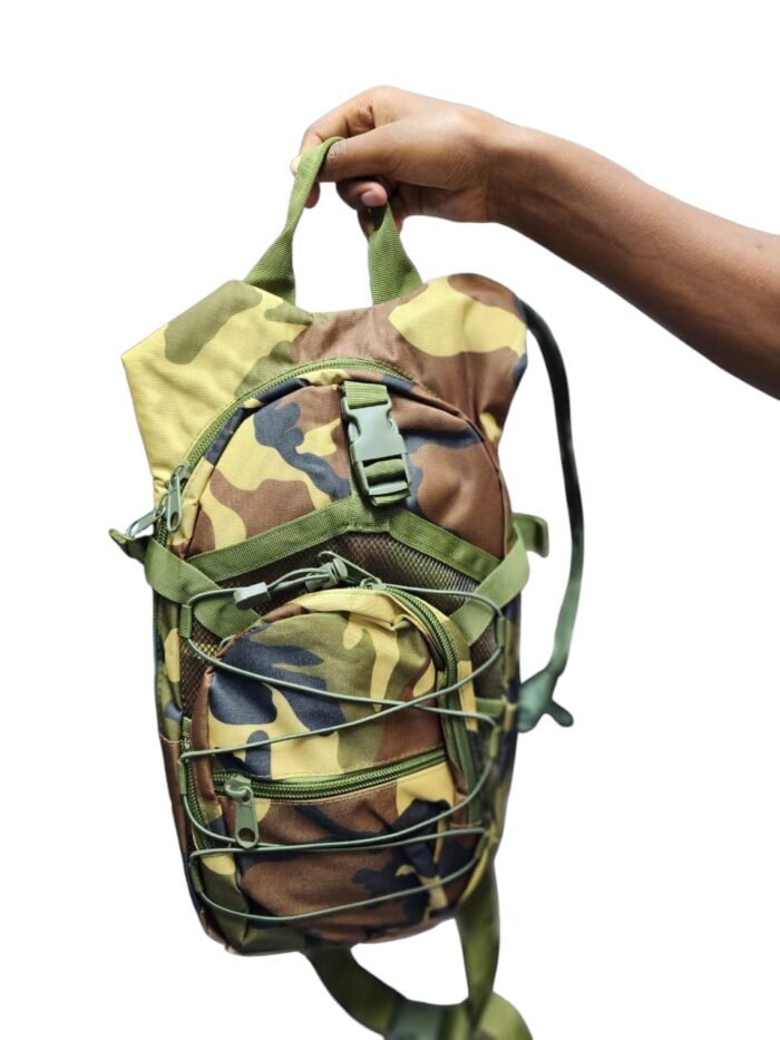 Hiking Bags with 3L Water Bladder - Image 4
